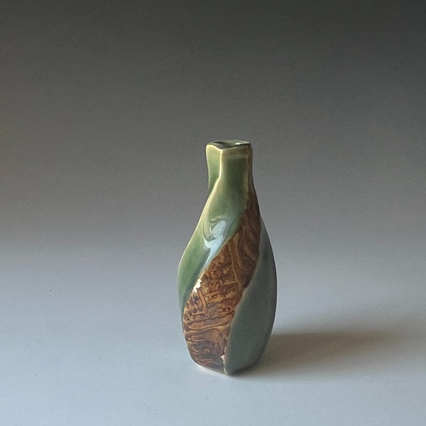 Flower vase