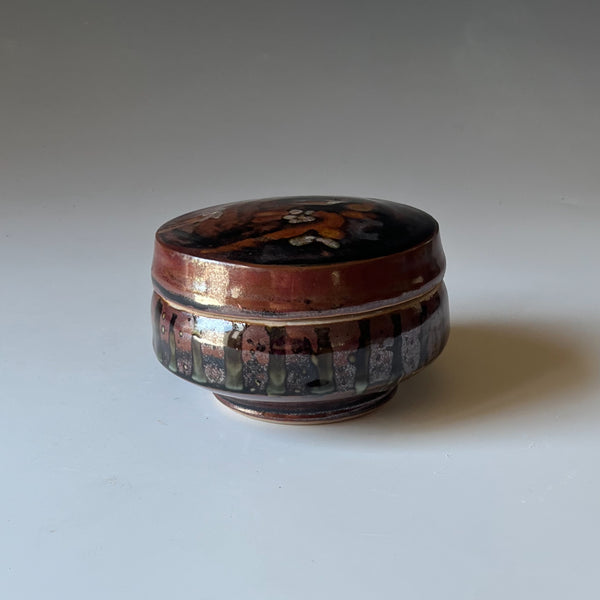 Covered dish